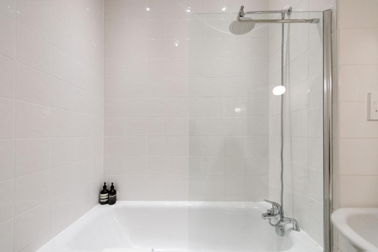 The Charterhouse, Farringdon, By The Design Traveller Lägenhet London Exteriör bild